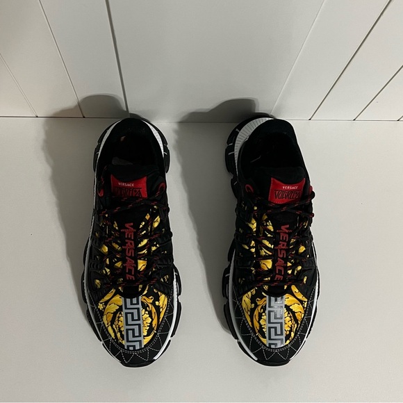 Versace Mens Sneaker - Picture 3 of 10